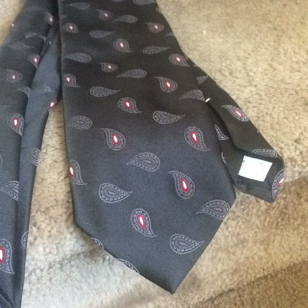 FINAL MARKDOWN Menโs wembley tie
